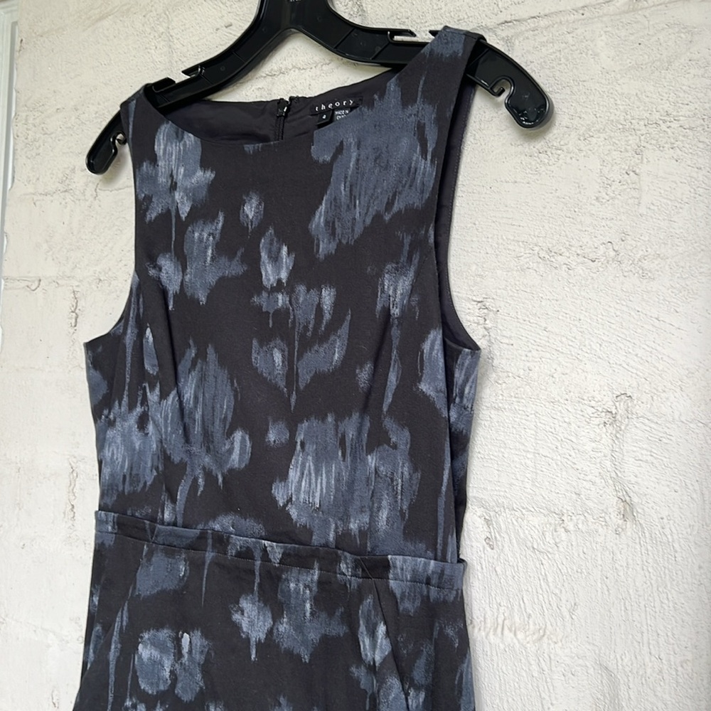 Theory Felisha-Vel Black/Gray Floral Print Sleeveless Boat Neck Sheath Size 4 - Picture 3 of 14